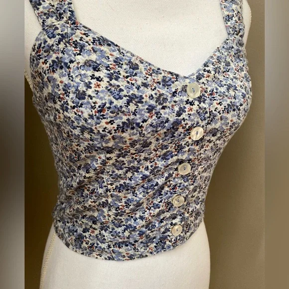 Abercrombie & Fitch Button Down Linen top XS - Picture 3 of 8